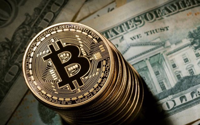 bitcoin-dollars.jpg