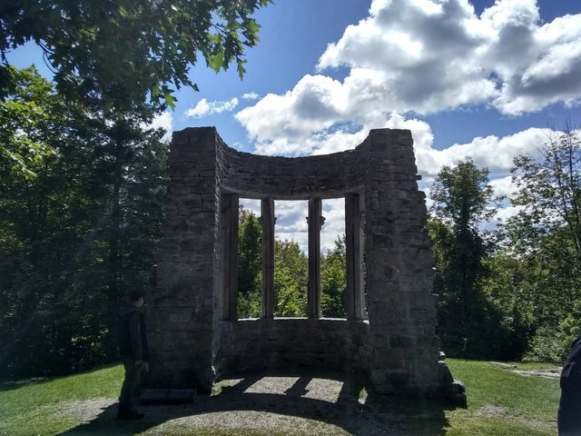 Gatineau Hike 4.jpg