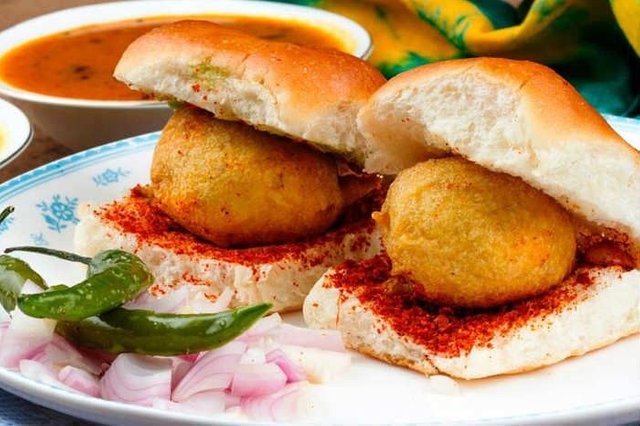 dhiraj-vadapav.jpg