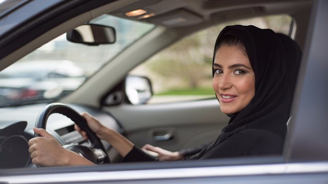 female-driver-saudi-arabia.jpg