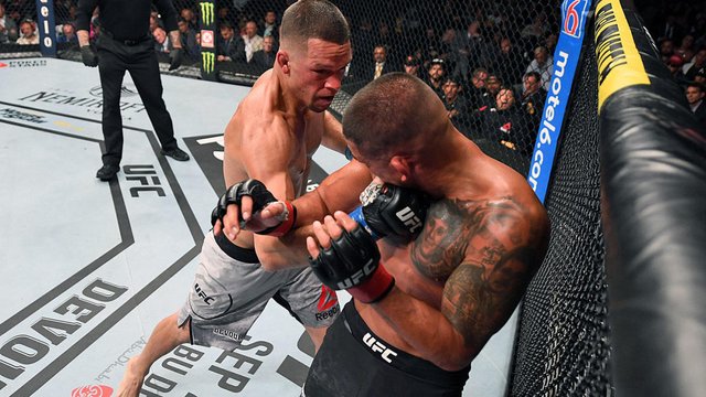 nate-diaz-anthony-pettis.jpg