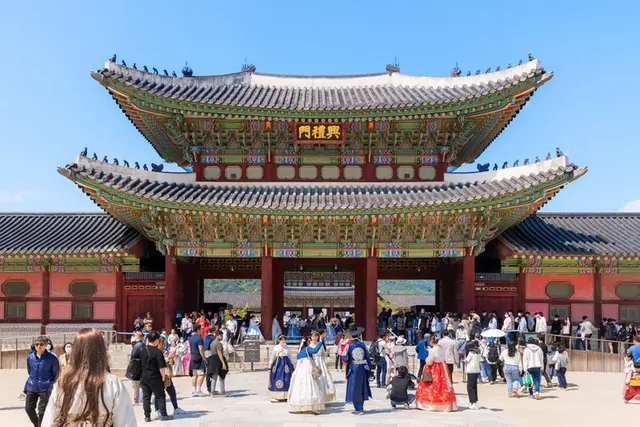 TAL-gyeongbokgung-palace-SEOUL0823-1826594be9ff4acfb0abdb86b7e01118.jpg
