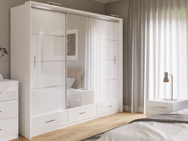 white-wardrobes-3 (1) (1) (1) (1).jpg