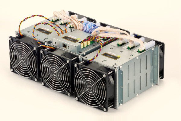 SobreBitcoin_Bitmain_Antminer_S5plus-600x400.jpg