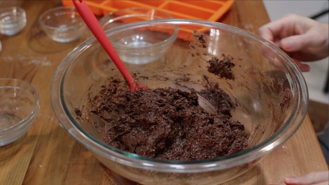chocolate granola bar mixture.jpg