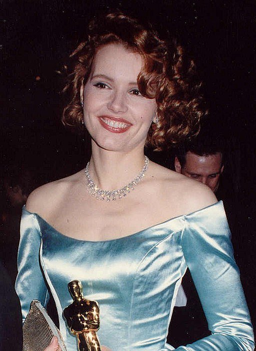 Geena_Davis_(1989)_crop.jpg