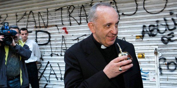 web3-cardinal-bergoglio-tea-street-ap_130313114337-ap-photo-dyn1.jpg