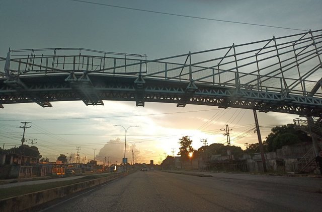 Vista al pasar el puente.jpg