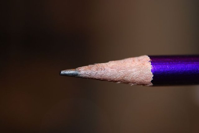 Pencil_tip_closeup.JPG