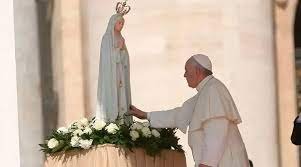 virgen maria y papa francisco.jpeg