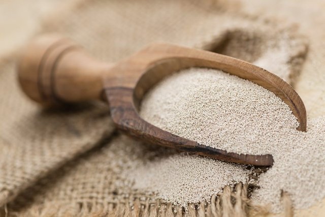 dry-yeast_diy-face-masks.jpg