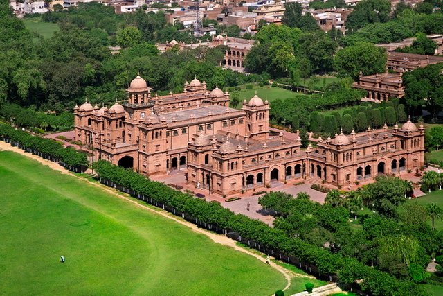 Islamia_College_Peshawar_2.jpg