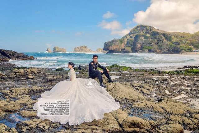 Foto Prewedding Perwira Polisi di Pantai Siung Jogja Fotografer Prewed Yogyakarta AA24.jpg