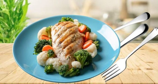 Grilled Chicken with Steamed Broccoli recipes.jpg