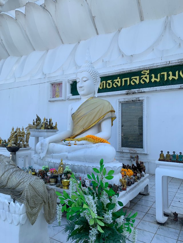 Wat Thep Phithak Punnaram30.jpg