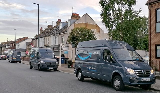 2048px-Amazon_Prime_electric_delivery_vans_in_East_Barnet_Road.jpg