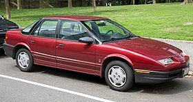 280px-1995_Saturn_SL1_maroon,_front_right.jpg