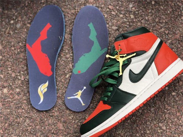 soleFly-air-jordan-1-release-date-price-for-sale-miami-art-basel-av3905-138-pics-(10).jpg