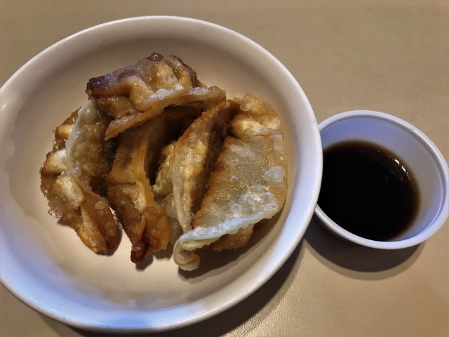 gyoza 1024.jpg