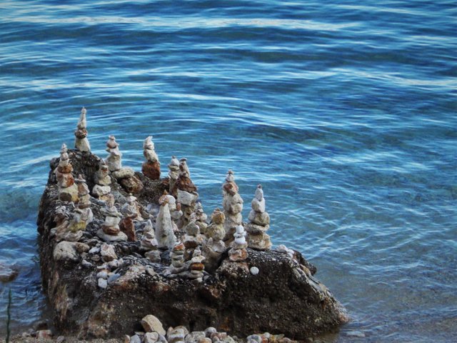 Baška Bunculuka sea stone art .jpg