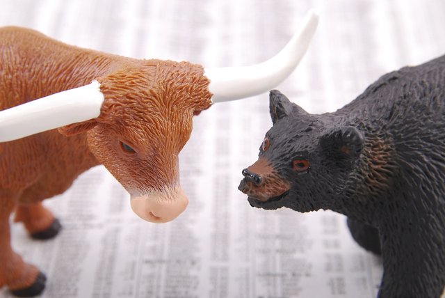 investing Is That A Beginning Of A New Crash bull-1885566_1280.jpg