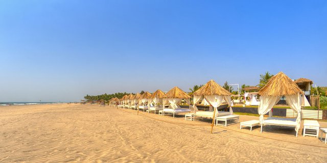 morjim-beach-goa.jpg