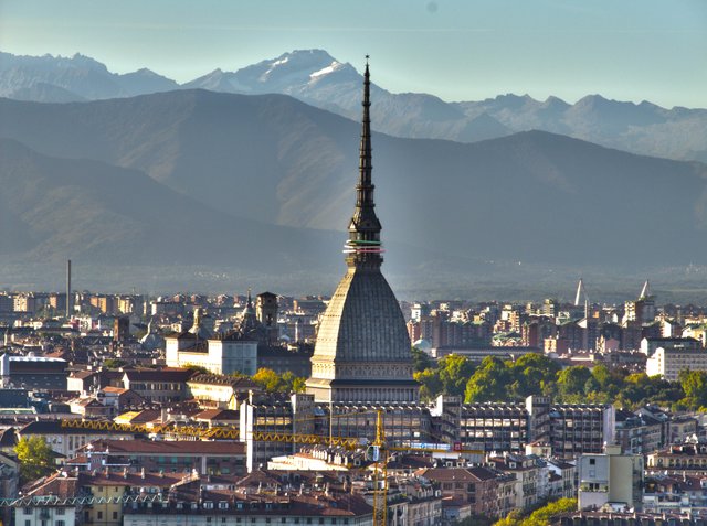 Torino_and_Mole_Antonelliana_from_Villa_della_Regina.jpg