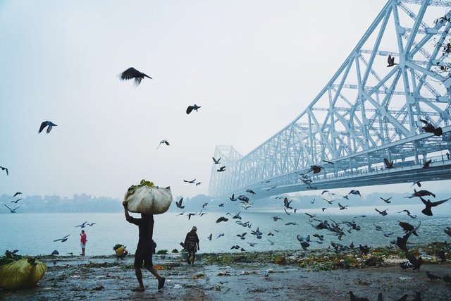 Howrah+Bridge.jpg