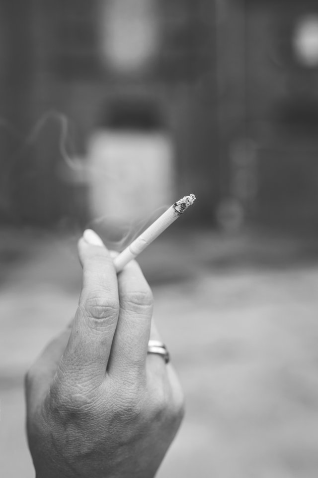 black-and-white-blur-cigar-165934.jpg