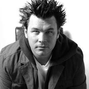 DeeJaySilver_PublicityPhoto_Highres.jpg