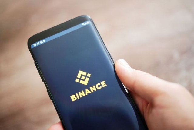 binance-coinmarketcap-i-resmen-acikladi.jpg