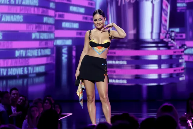 Vanessa-Hudgens-in-Versace-at-MTV-Movie-TV-Awards.webp