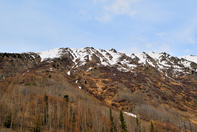 DSC_6393 mountains from Tern lake high pullout 12 x 8.jpg