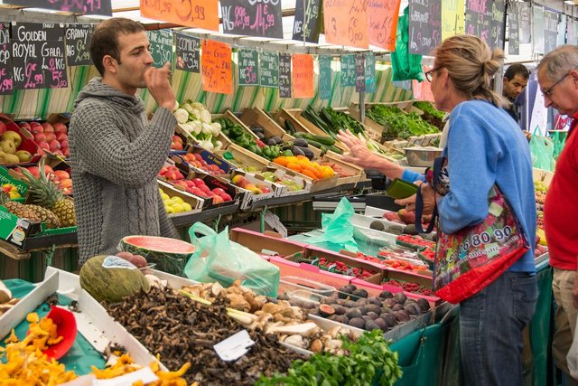 market-1154999_1280.jpg