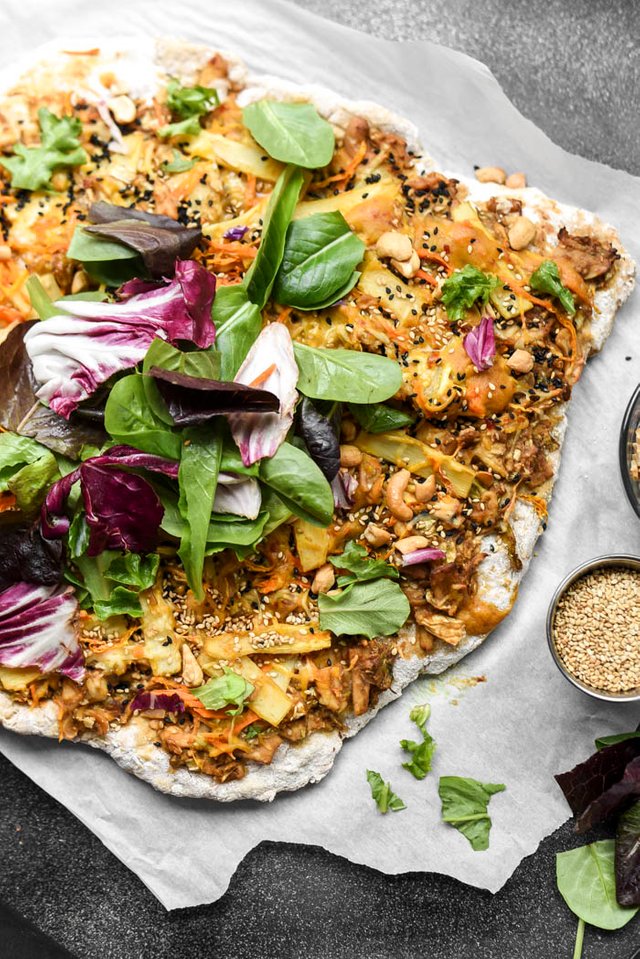 Sweet Hot Sesame Mustard Veggie Pizza (3).jpg