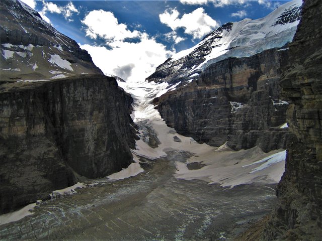 057six_glaciers_hike (6).jpg