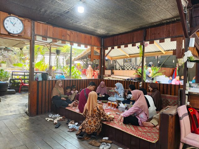 76.jpg