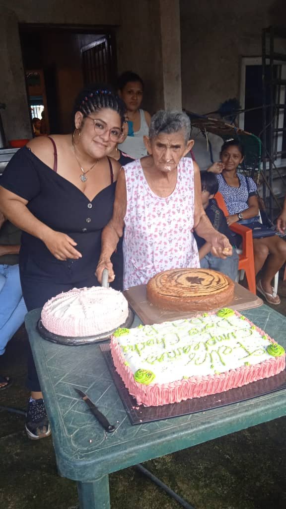 torta abuela y yo.jpg