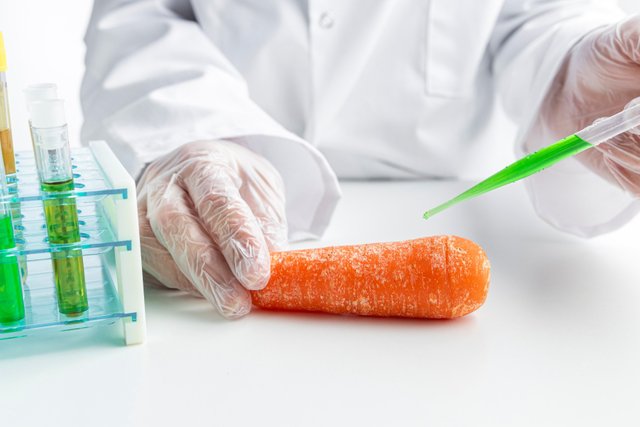 front-view-carrot-injected-with-chemicals.jpg