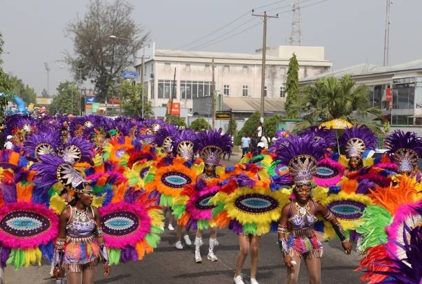 cross-river-nigeria-dancers-parade-at-the-calabar-carnival-africas-biggest-street-party-in.jpg