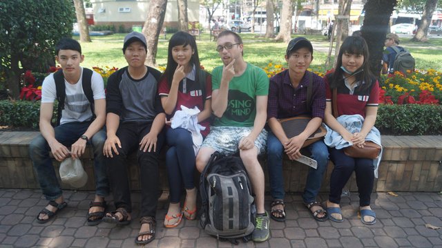 2015-12-25 - Friday - 10:30 PM - Green Shirt Joey & 5 Park Students.jpg