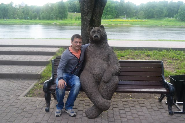 Bear 1.jpg