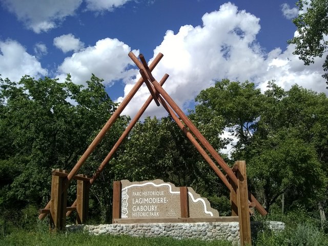 Winnipeg St Boniface Park .jpg