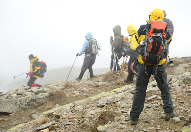 Escaladores de montaña. (2).png