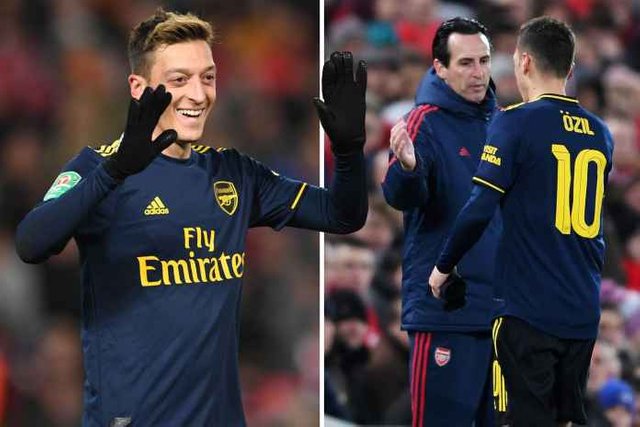 Liga-Inggris-Mesut-Ozil-Arsenal-Unai-Emery-696x464.jpg