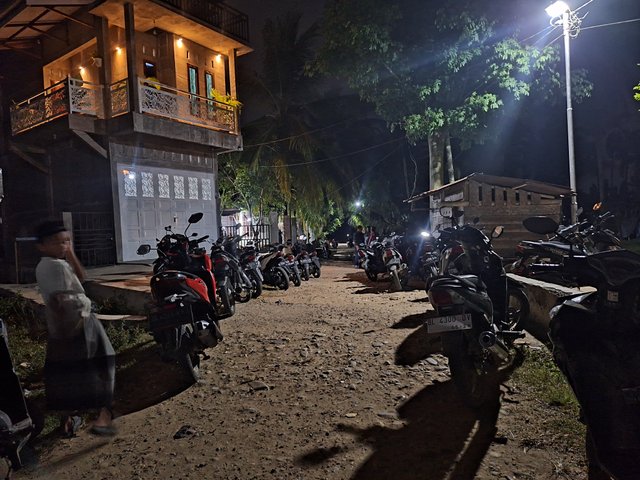 1001049736.jpg
