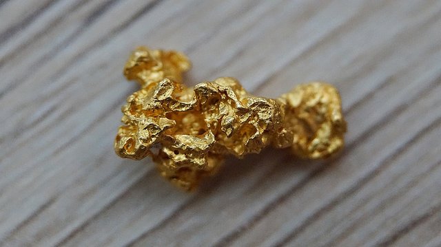 gold-nugget-2269847_1280.jpeg