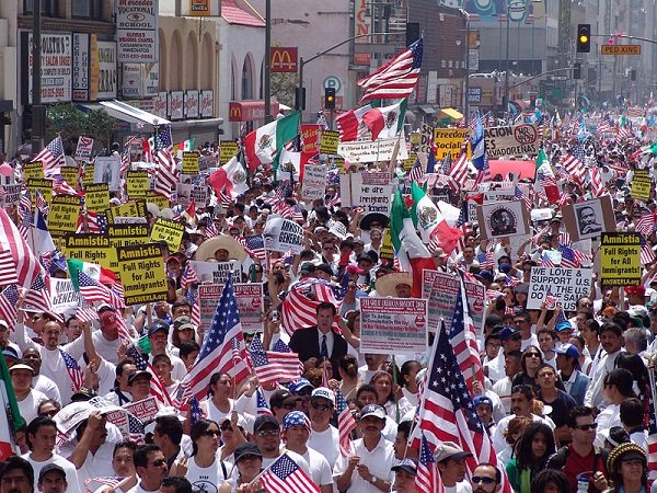 800px-May_Day_Immigration_March_LA03.jpg