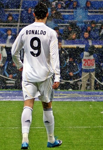 Cristiano_Ronaldo_Madrid.jpg