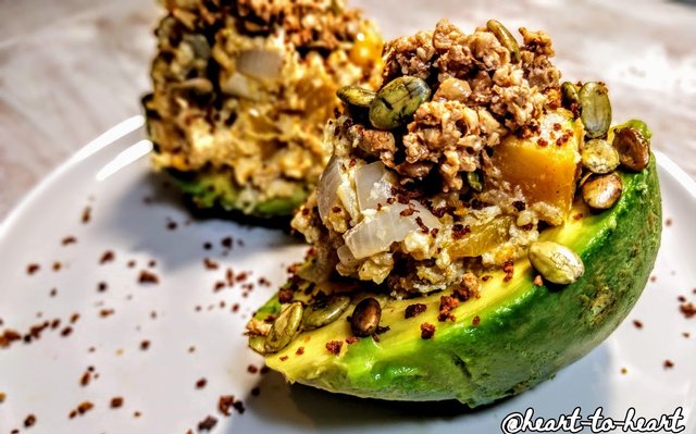 stuffed avo biteedit.jpg